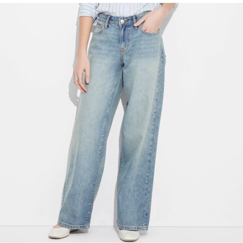 wild fable Rigid Low Rise Baggy Jeans inseam 31” NWT Size 4